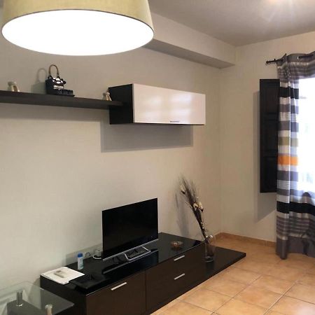 Velez Apartment Velez de Benaudalla Bagian luar foto