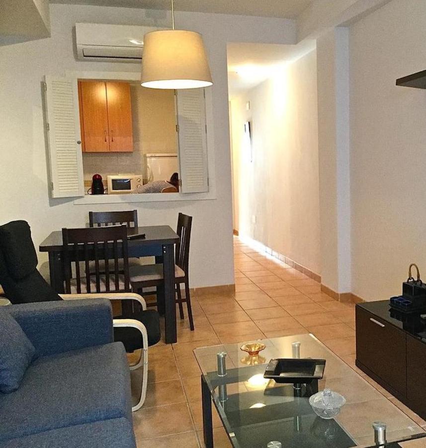 Velez Apartment Velez de Benaudalla Bagian luar foto