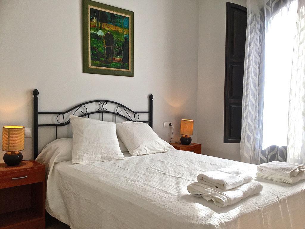 Velez Apartment Velez de Benaudalla Bagian luar foto